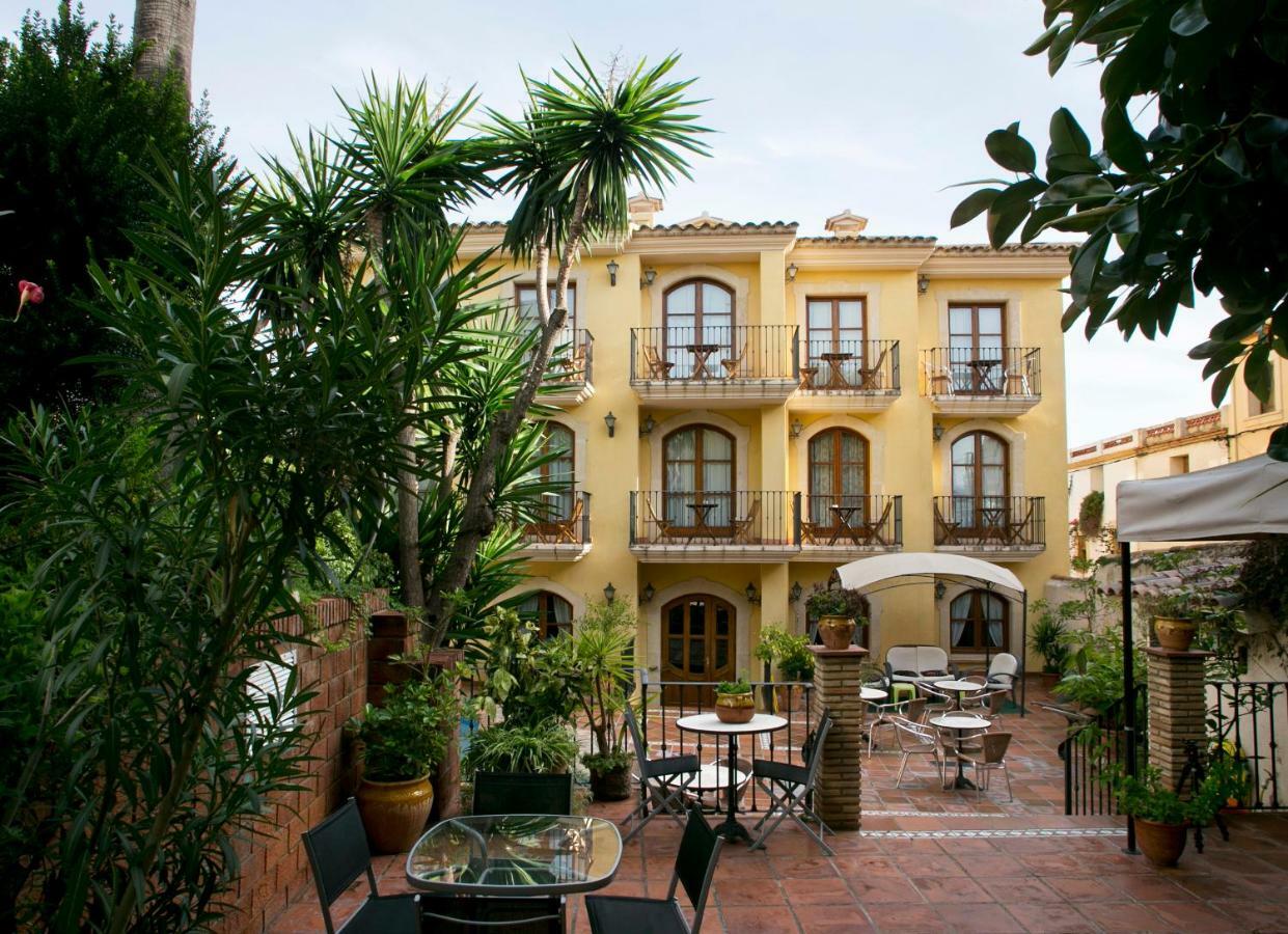 קרייסל Hotel Restaurante La Masieta מראה חיצוני תמונה